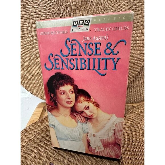 Vintage Jane Austen’s sense & sensibility VHS set - Picture 2 of 8